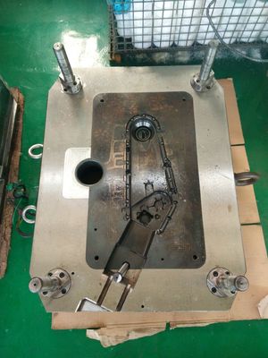 Алюминиевая литейная форма для производства высокоточных алюминиевых изделий