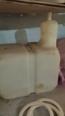 Специальный пластиковый газовый бак и топливный бак из полиэтилена высокой плотности/низкой плотности/полипропилена для хорошей герметизации и коррозионной стойкости