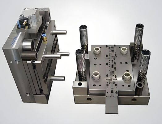 Специализированная пластиковая формовка с полировкой от Leading Injection Mold Supplier